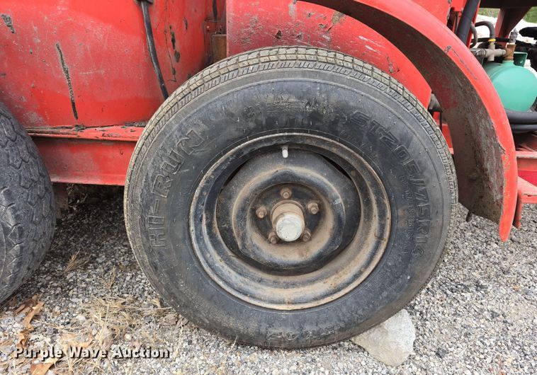 image for item DT6773 1998 Crafco SS125 DC melter applicator