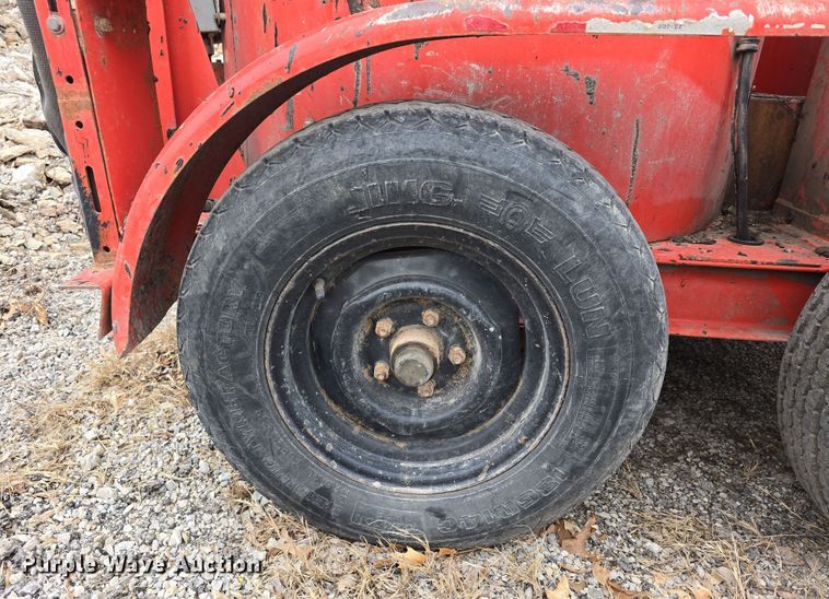 image for item DT6773 1998 Crafco SS125 DC melter applicator