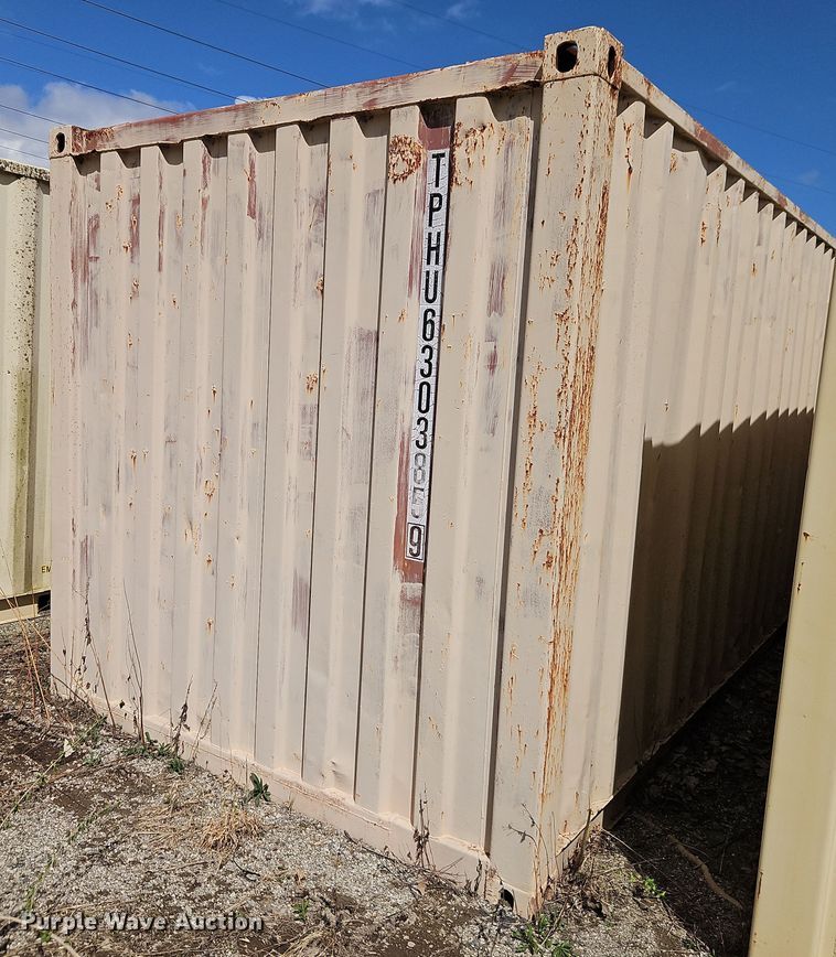 image for item DT7689 Hyundai shipping container