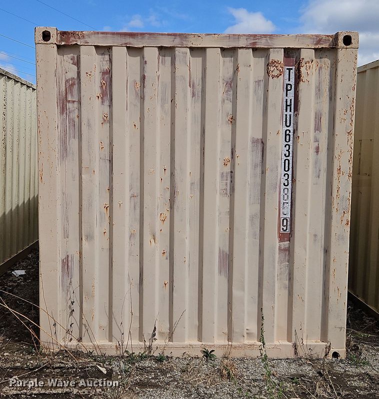 image for item DT7689 Hyundai shipping container