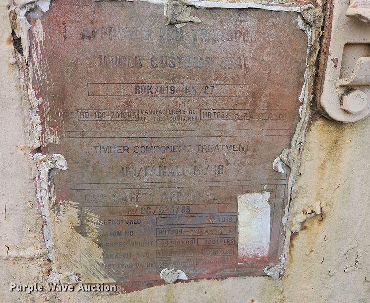 image for item DT7689 Hyundai shipping container