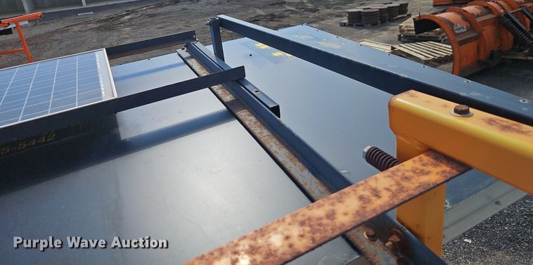 image for item DT7691 Solar Tech Silent Sentinel arrow board