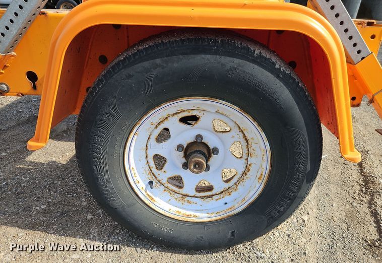 image for item DT7691 Solar Tech Silent Sentinel arrow board