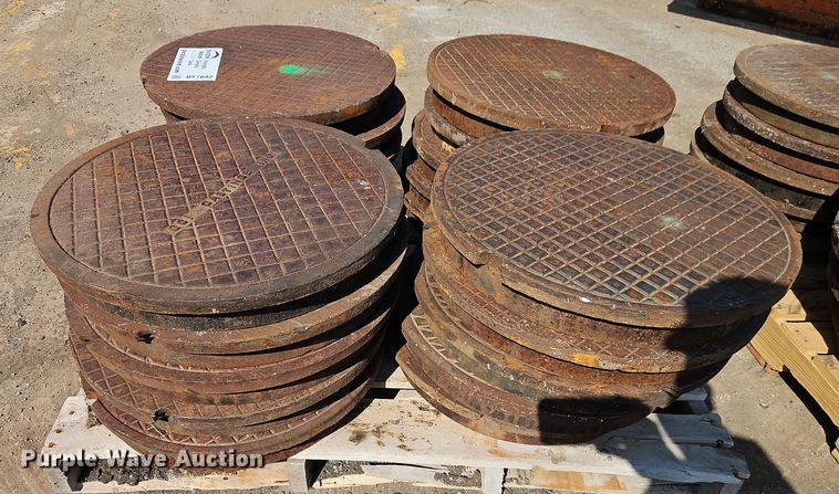image for item DT7692 (40) manhole covers