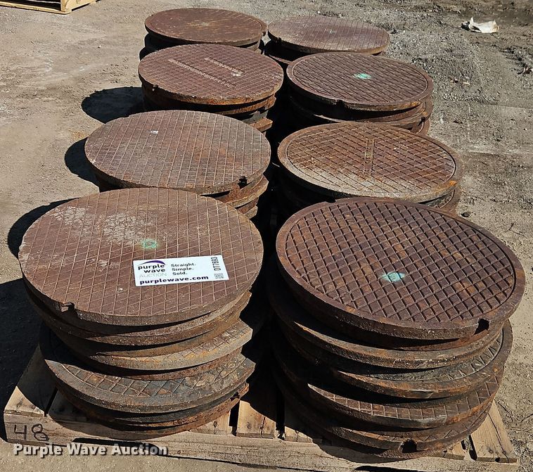 image for item DT7693 (40) manhole cover