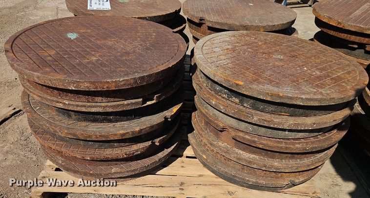 image for item DT7693 (40) manhole cover