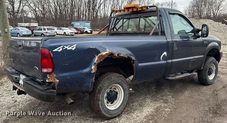 image for item DU3340 2004 Ford F250 Super Duty pickup truck