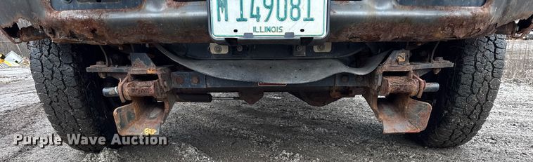 image for item DU3340 2004 Ford F250 Super Duty pickup truck