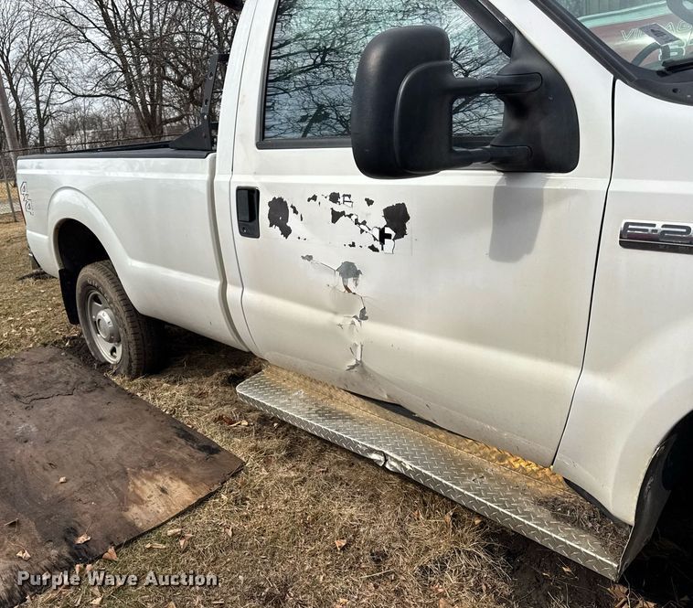 image for item DU3343 2005 Ford F250 Super Duty pickup truck