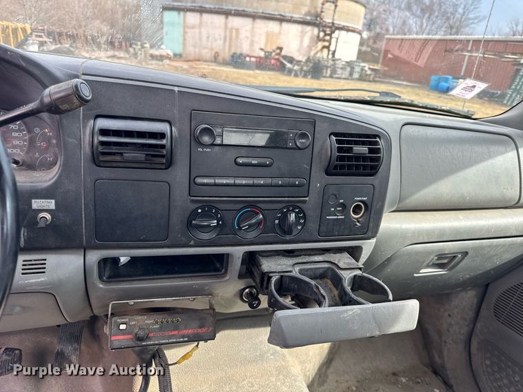 image for item DU3343 2005 Ford F250 Super Duty pickup truck