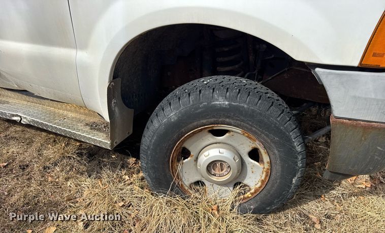 image for item DU3343 2005 Ford F250 Super Duty pickup truck