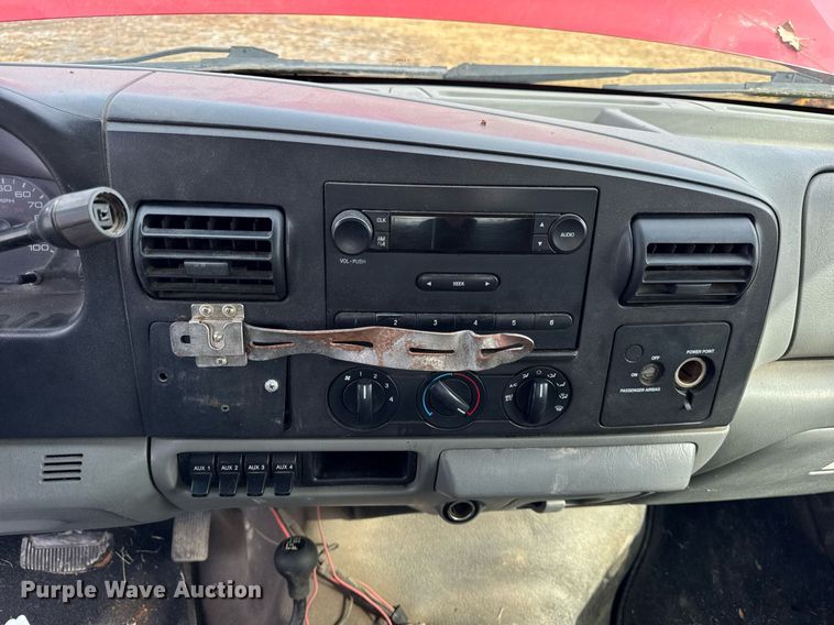 image for item DU3344 2006 Ford F250 Super Duty pickup truck