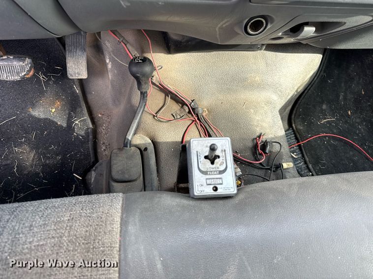 image for item DU3344 2006 Ford F250 Super Duty pickup truck