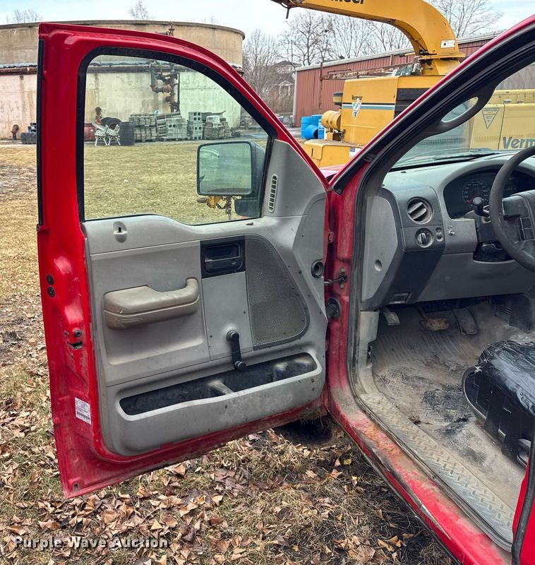 image for item DU3345 2006 Ford F150 pickup truck