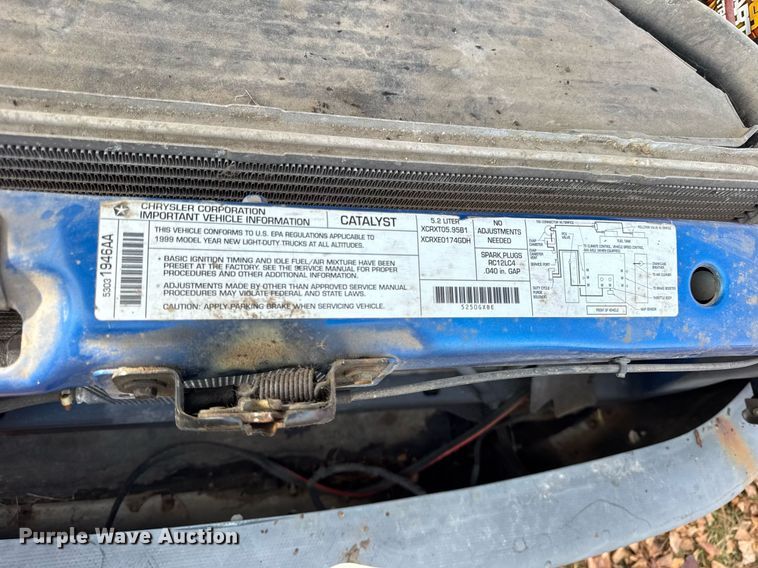 image for item DU3346 1999 Dodge Ram 1500 pickup truck