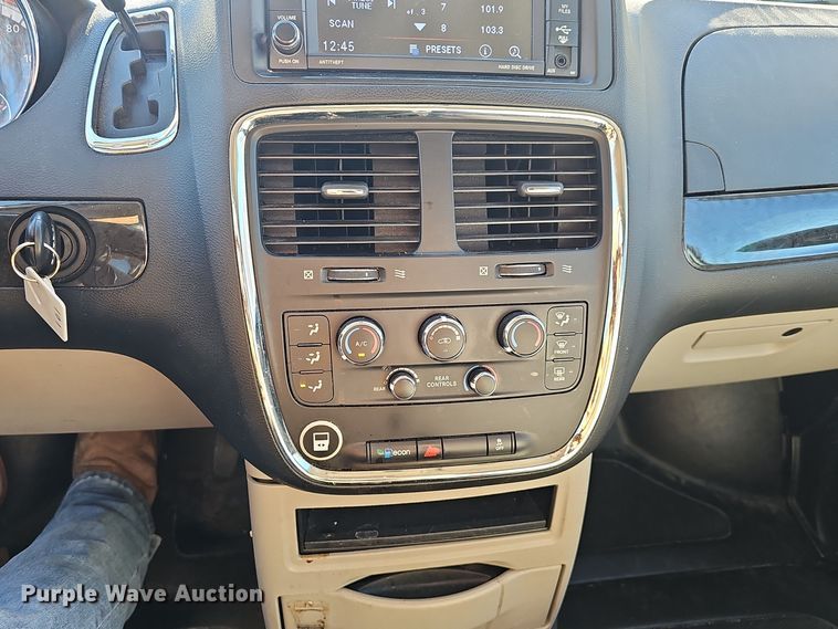 image for item DV0187 2019 Dodge Grand Caravan handicap accessible van