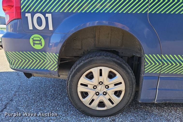 image for item DV0187 2019 Dodge Grand Caravan handicap accessible van