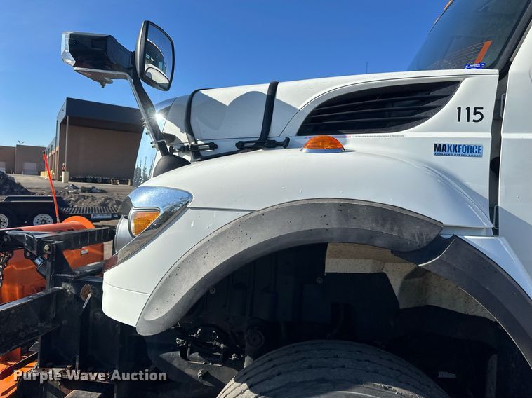 image for item DV0683 2012 International  7400SBA dump truck