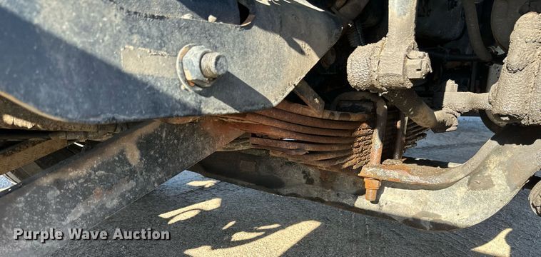 image for item DV0683 2012 International  7400SBA dump truck