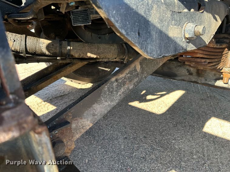 image for item DV0683 2012 International  7400SBA dump truck