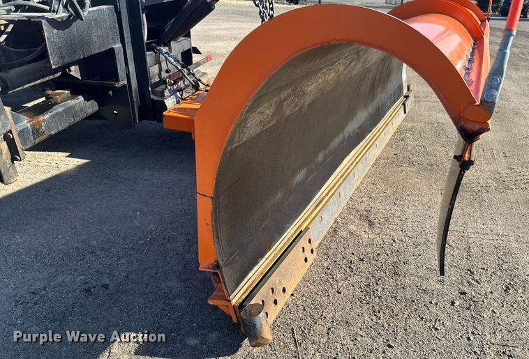 image for item DV0683 2012 International  7400SBA dump truck