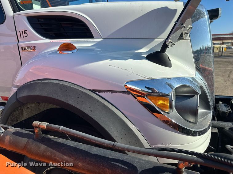 image for item DV0683 2012 International  7400SBA dump truck