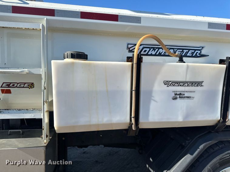 image for item DV0683 2012 International  7400SBA dump truck