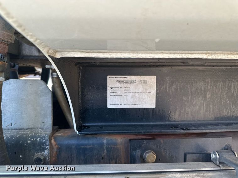 image for item DV0683 2012 International  7400SBA dump truck