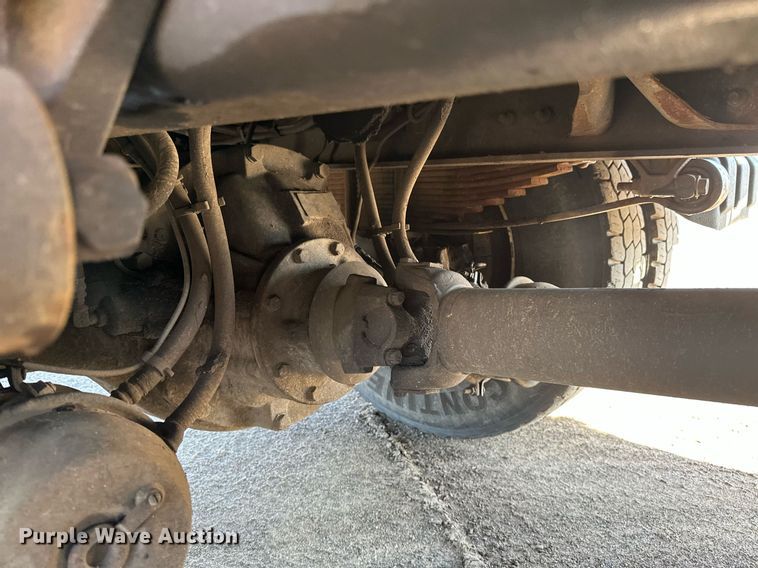 image for item DV0683 2012 International  7400SBA dump truck