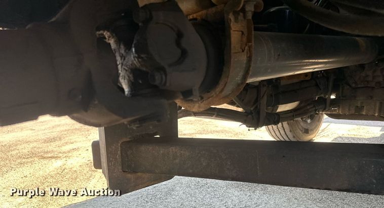 image for item DV0683 2012 International  7400SBA dump truck