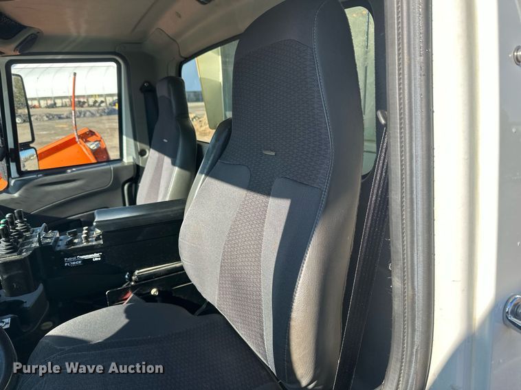 image for item DV0683 2012 International  7400SBA dump truck