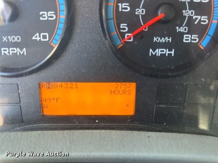 image for item DV0683 2012 International  7400SBA dump truck