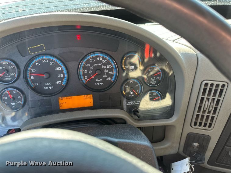 image for item DV0683 2012 International  7400SBA dump truck