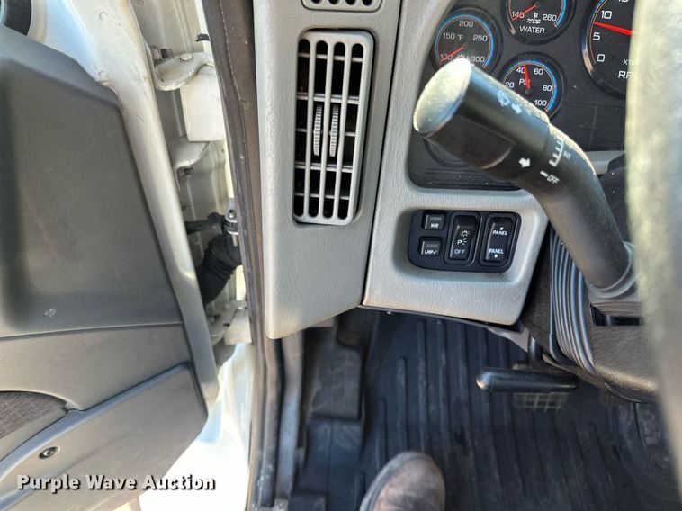 image for item DV0683 2012 International  7400SBA dump truck