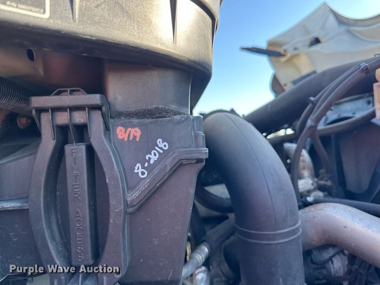 image for item DV0683 2012 International  7400SBA dump truck