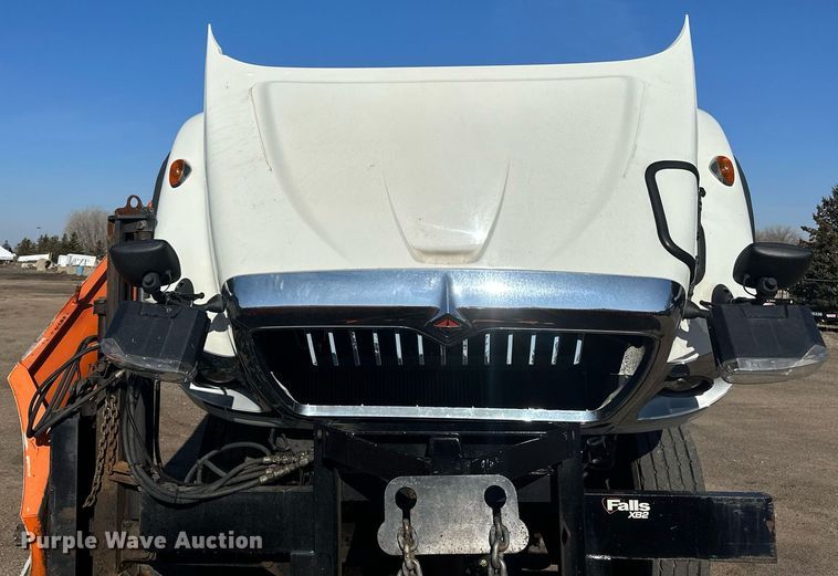 image for item DV0683 2012 International  7400SBA dump truck