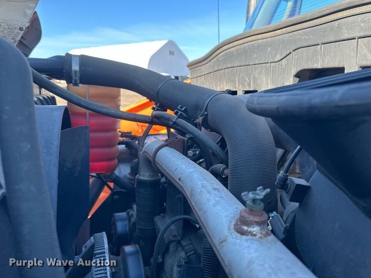 image for item DV0683 2012 International  7400SBA dump truck