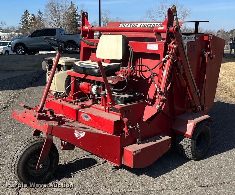 image for item DV0685 Olathe  48HL sweeper