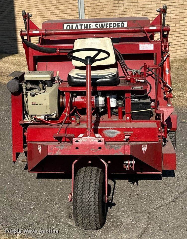 image for item DV0685 Olathe  48HL sweeper