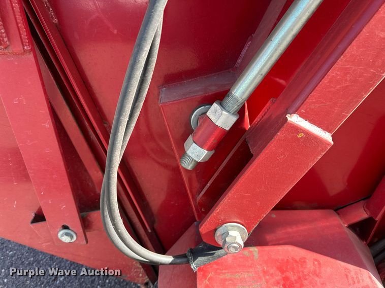 image for item DV0685 Olathe  48HL sweeper