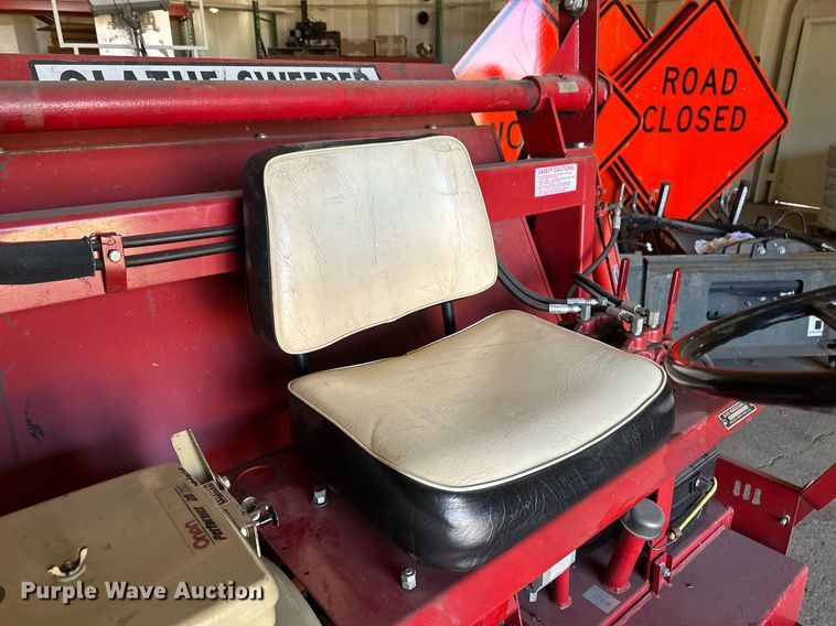 image for item DV0685 Olathe  48HL sweeper