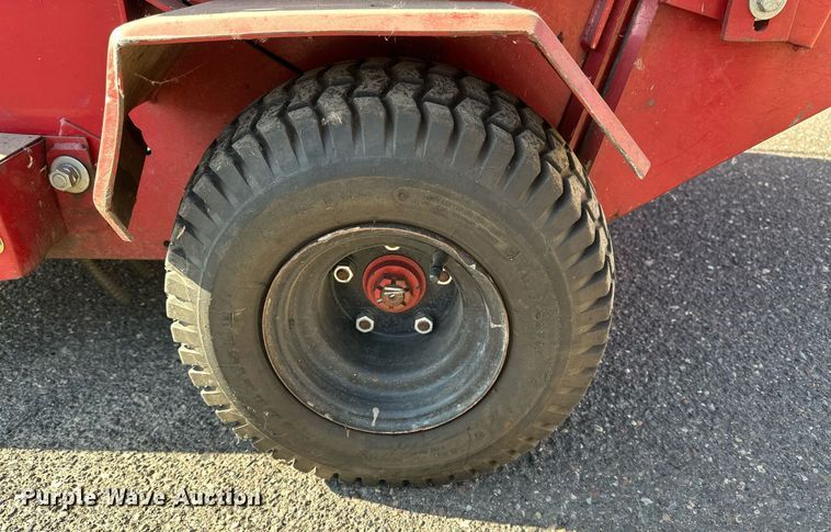 image for item DV0685 Olathe  48HL sweeper