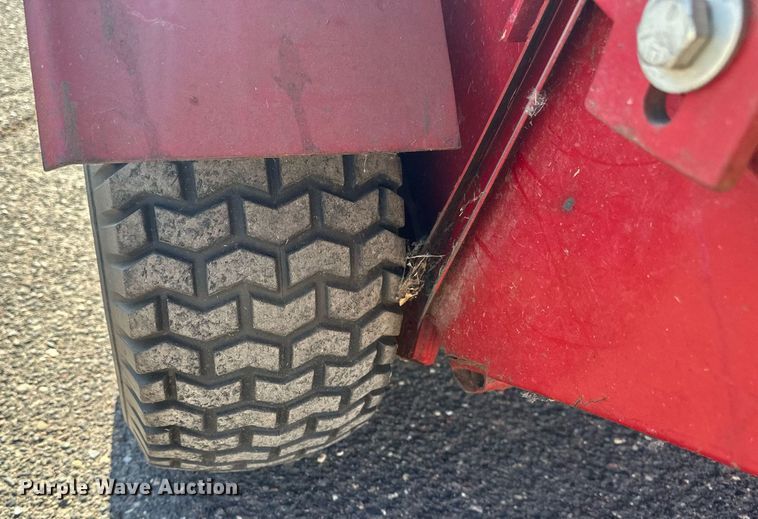 image for item DV0685 Olathe  48HL sweeper