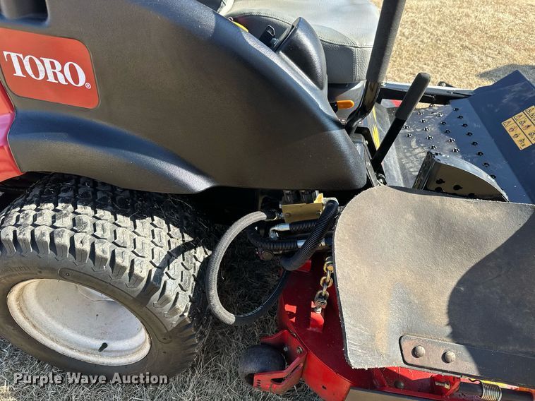 image for item DV0686 Toro Groundsmaster 7200 ZTR lawn mower