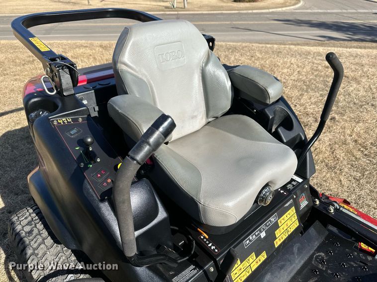 image for item DV0686 Toro Groundsmaster 7200 ZTR lawn mower