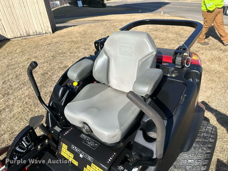 image for item DV0687 Toro Groundsmaster 7200 ZTR lawn mower