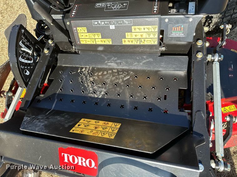 image for item DV0687 Toro Groundsmaster 7200 ZTR lawn mower