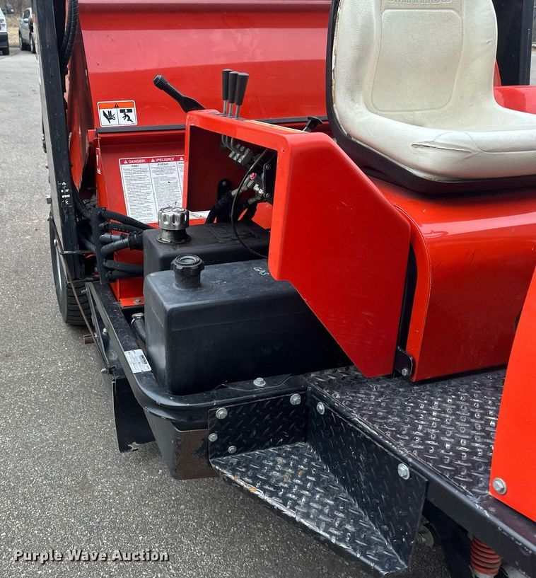 image for item DV0689 2002 Smithco  Sweep Star 60 sweeper