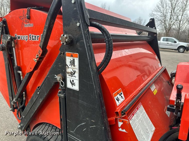 image for item DV0689 2002 Smithco  Sweep Star 60 sweeper