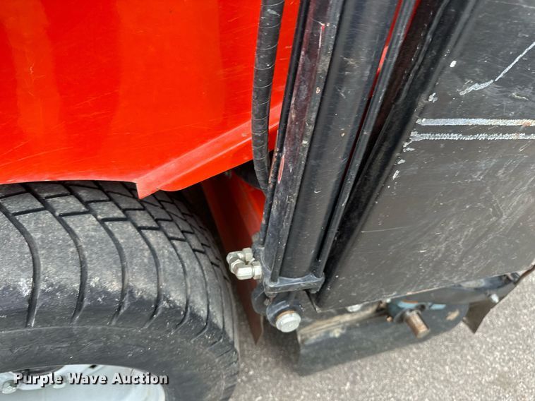 image for item DV0689 2002 Smithco  Sweep Star 60 sweeper